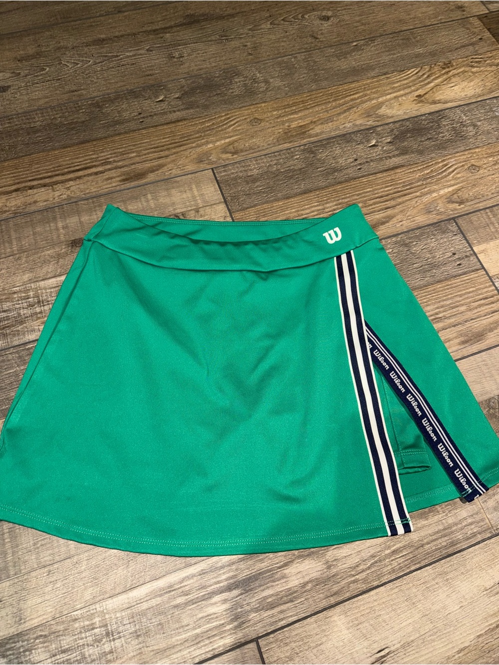 Wilson Skort Girls XL or Women’s Small/Medium Pre-Owned